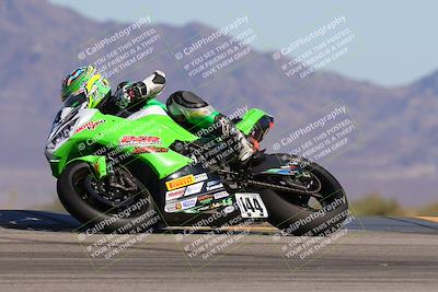 media/Oct-20-2024-CVMA (Sun) [[d4a3dff211]]/Race 16-Formula Middleweight/